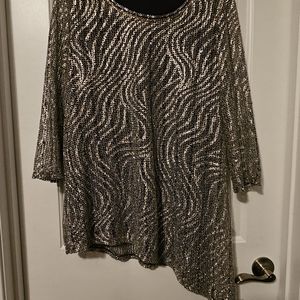 620 Ladies large dress top